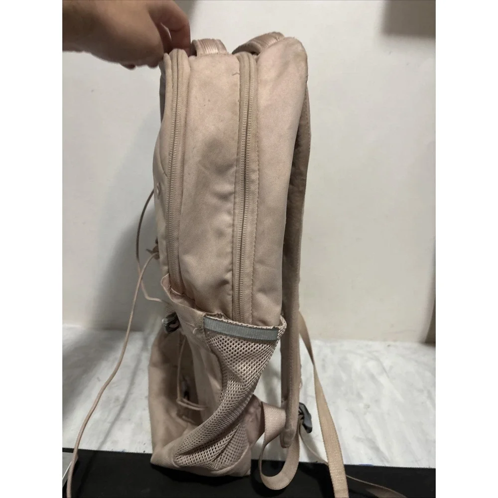 The North Face Womens Jester Backpack Pink Moss Bungee School Bag NF0A3VXG